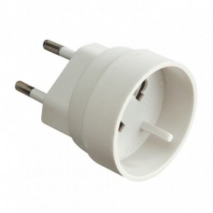 ADAPTADOR EUROPEO UNIVERSAL...